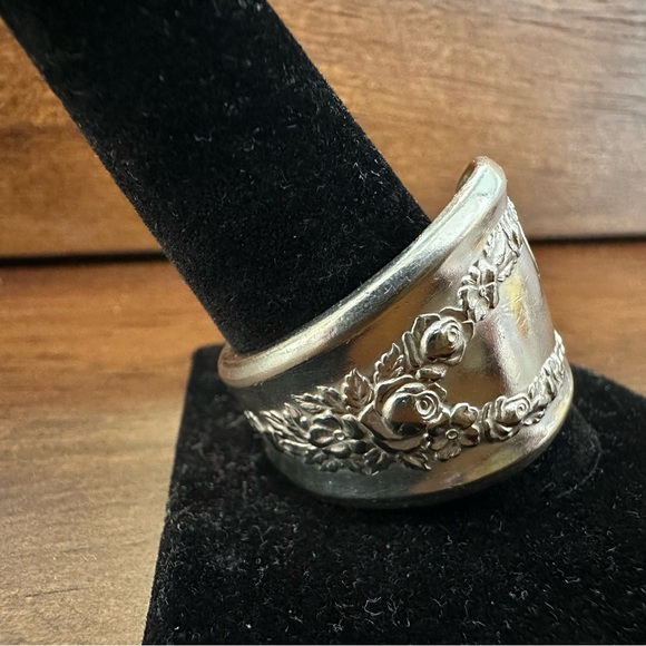 Handmade Spoon Ring - Picture 4 of 12